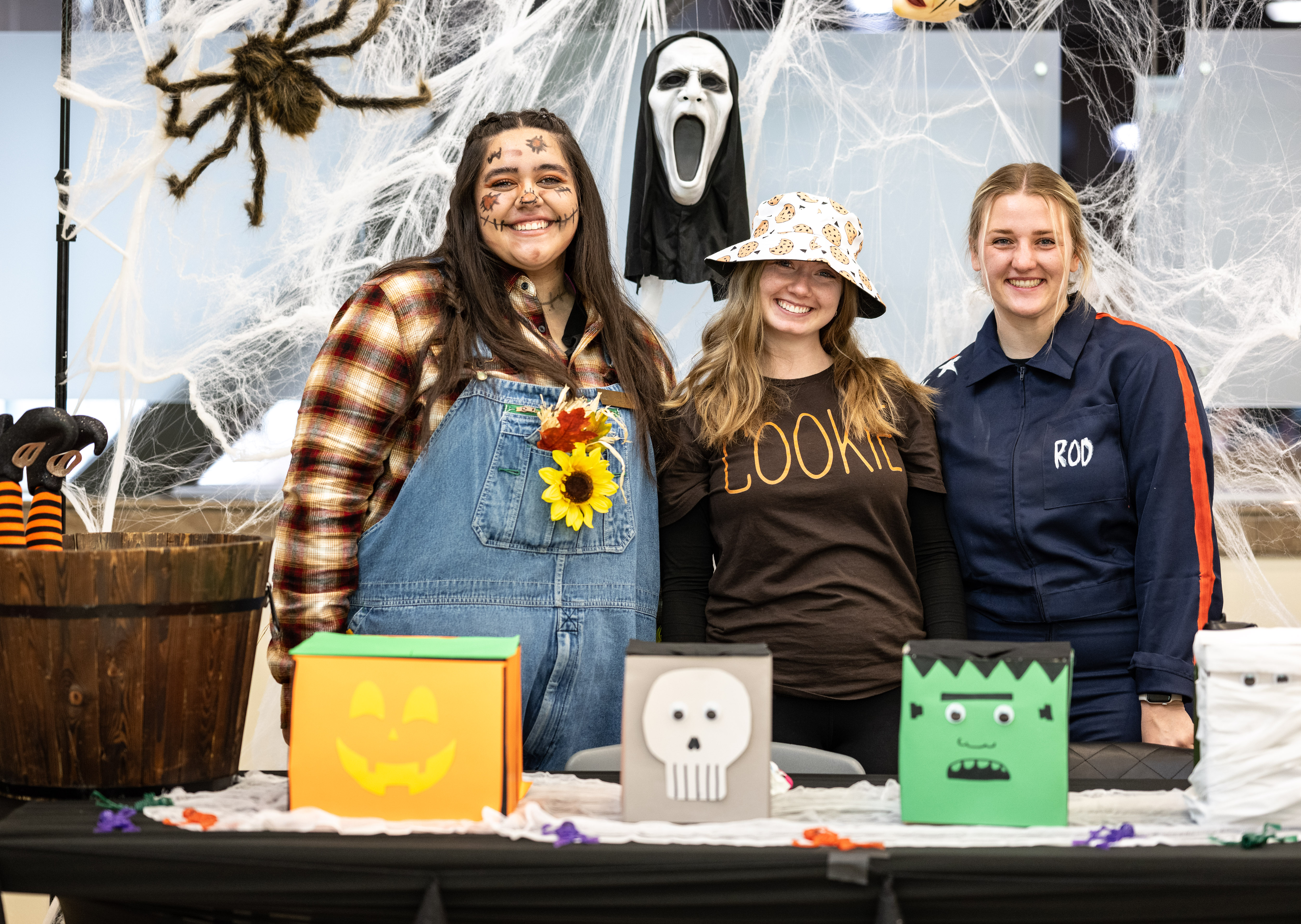 HAPPY HALLOWEEN - OCT 2024