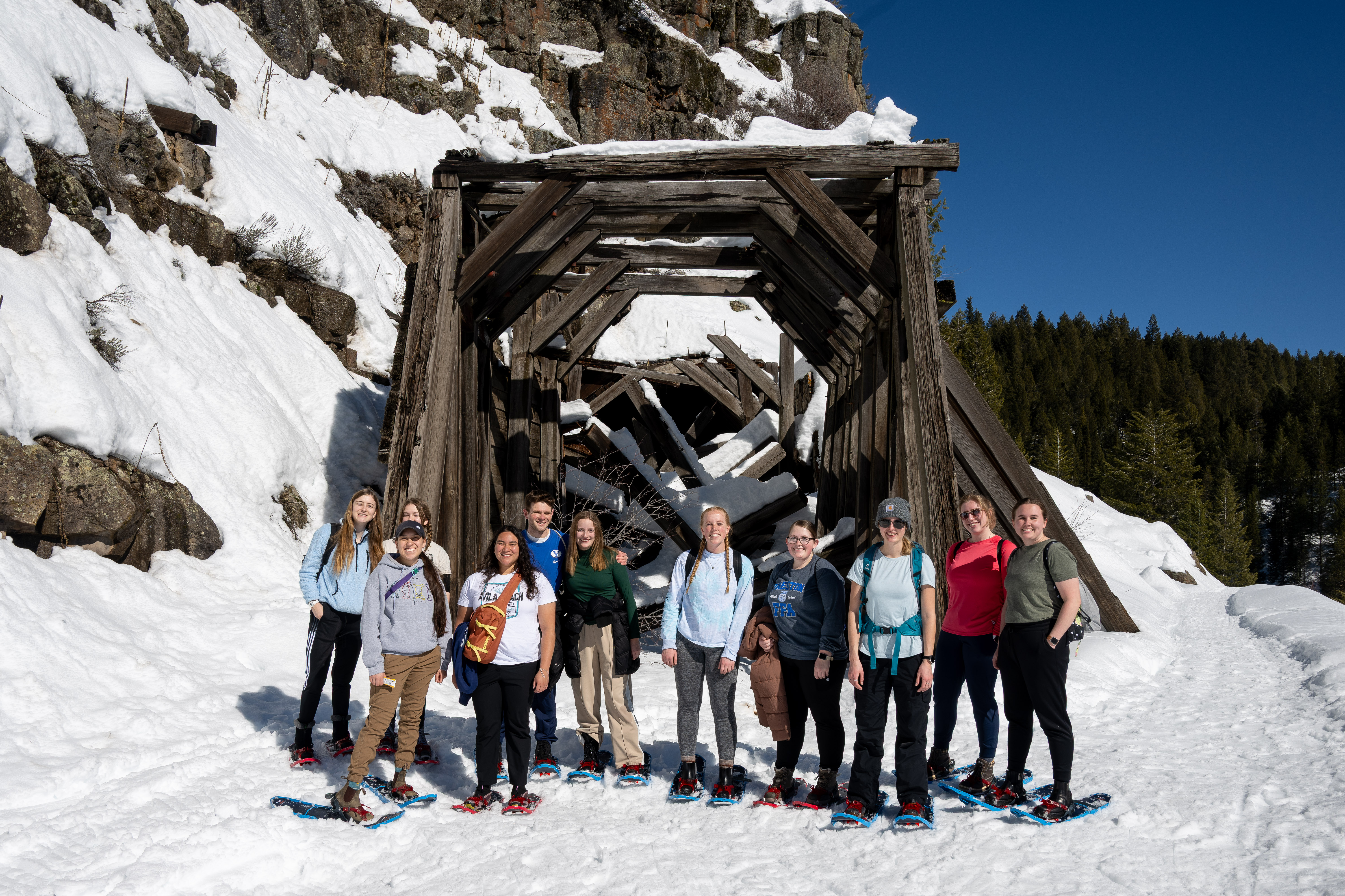 Snowshoeing at Bear Gulch - Mar 2025