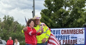 Dave Chambers takes pic with fan.jpeg