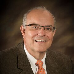 A portrait image of Scott Johnson.
