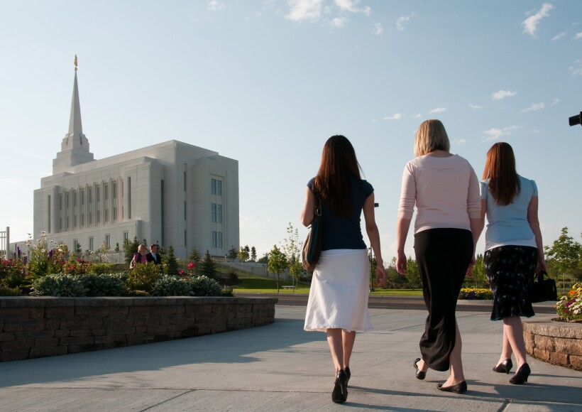 Three females walking towards the Rexburg temple