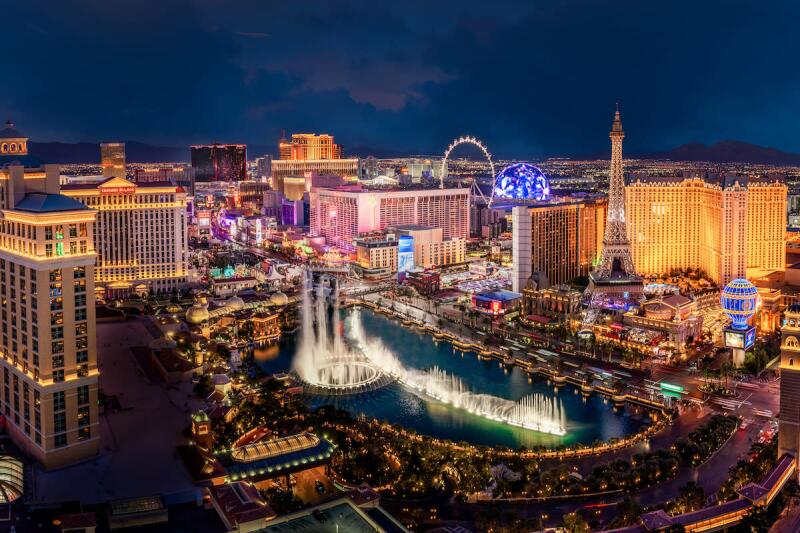 RR_LVCVA_Strip_Caesars_Bellagio_Paris_SM_1__704abf3c-7d0a-4d56-ae67-3167dc7784b4.jpg