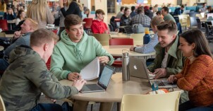BYU-Idaho students in the Crossroads on the first day of winter semester
