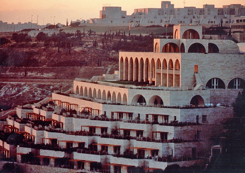 jerusalem_center_byu.jpg