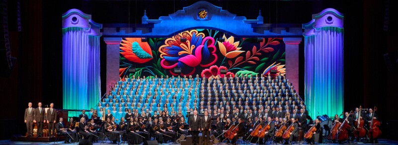 tabernacle choir wold tour.jpg