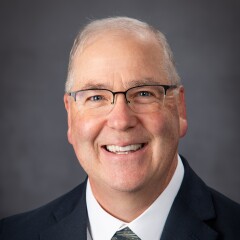 Portrait photo of Chris Lowry.