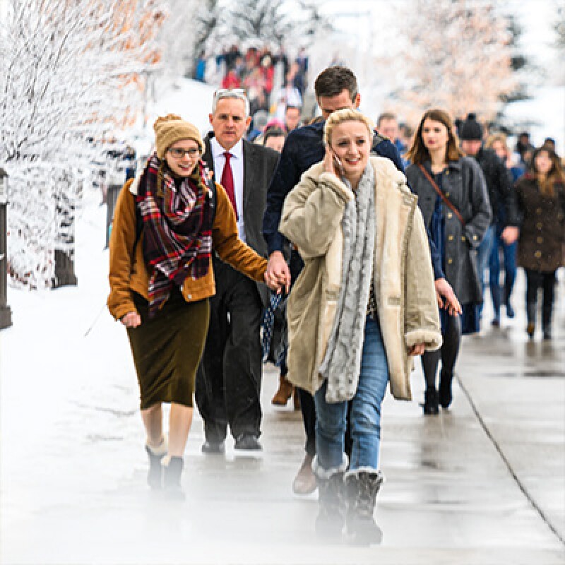 A crowd of students on campus during winter semester