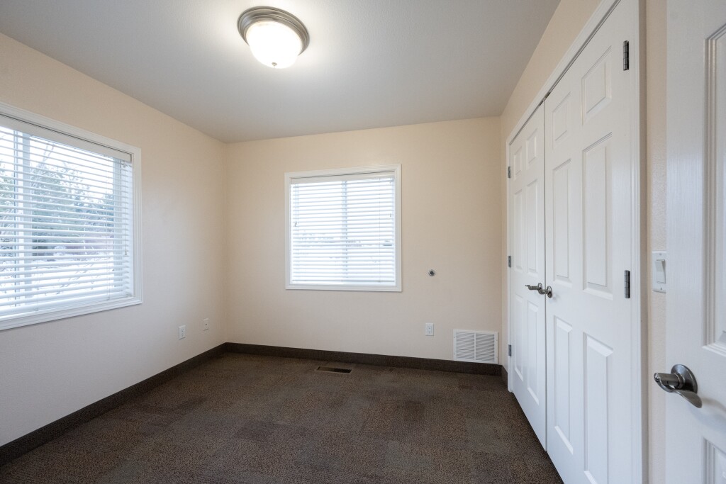 Townhouse Bedroom 2